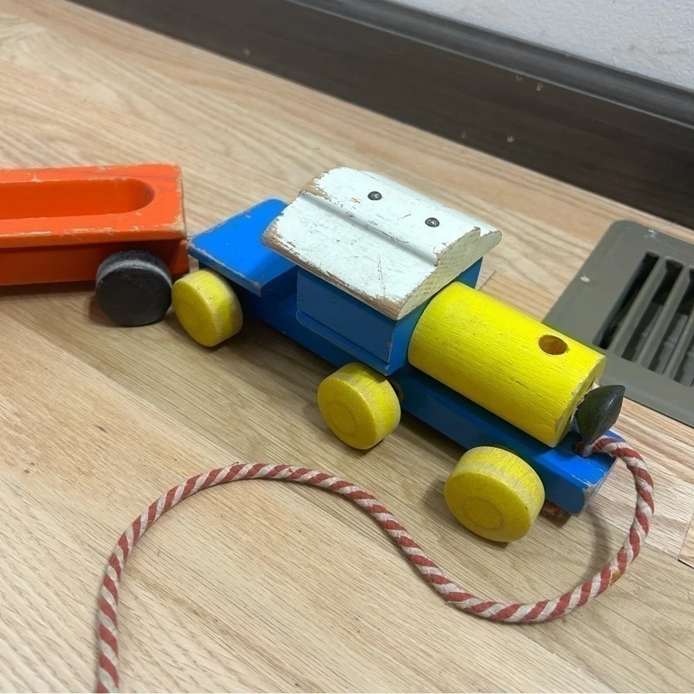 Vintage Playskool Wood Pull Train Caboose Engine 50s 60s Children Kids Toy